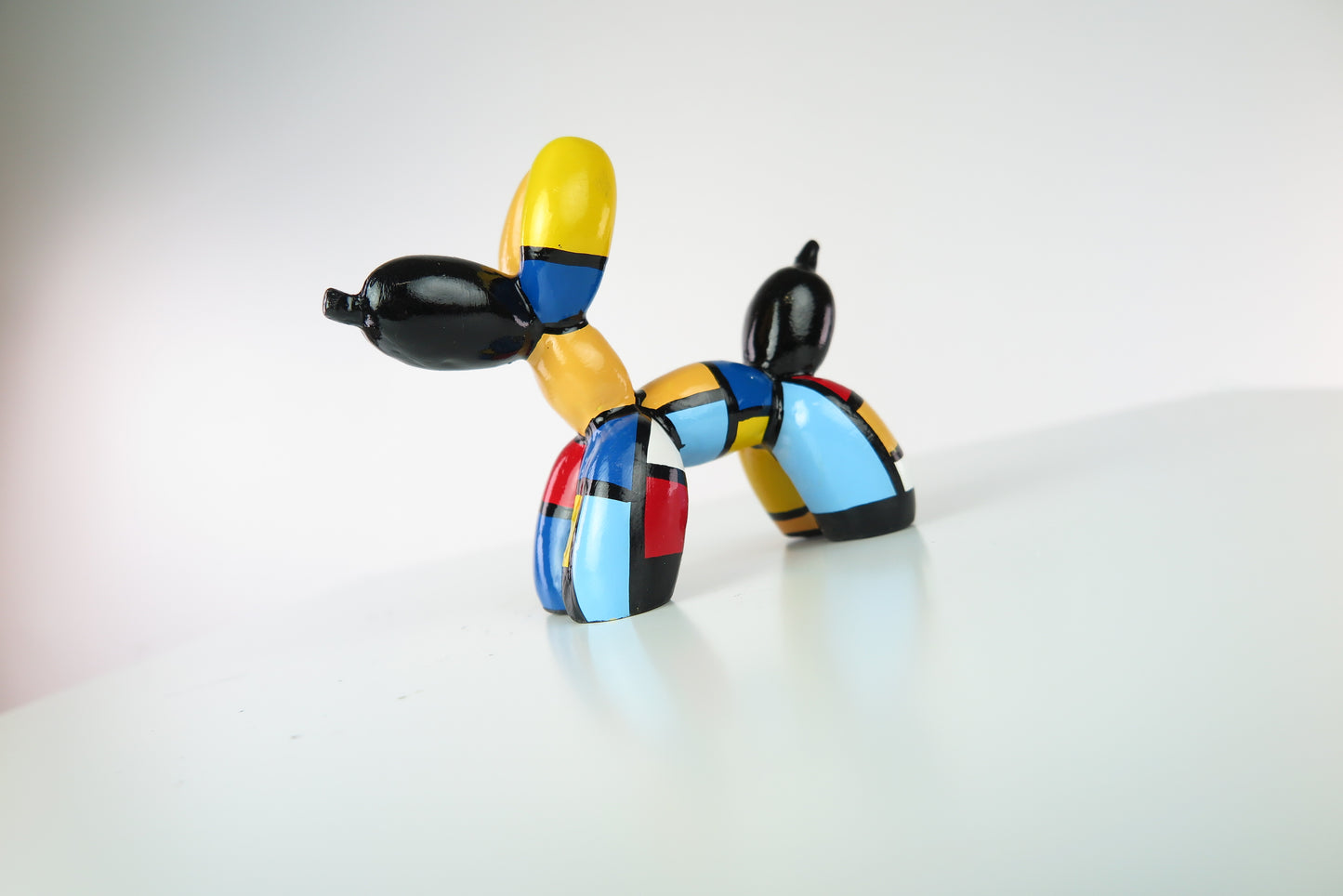 Mini balloon dog in resina