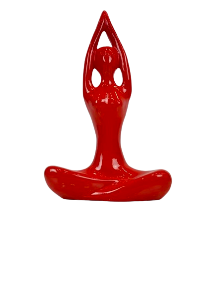 Donna Yoga in resina rossa